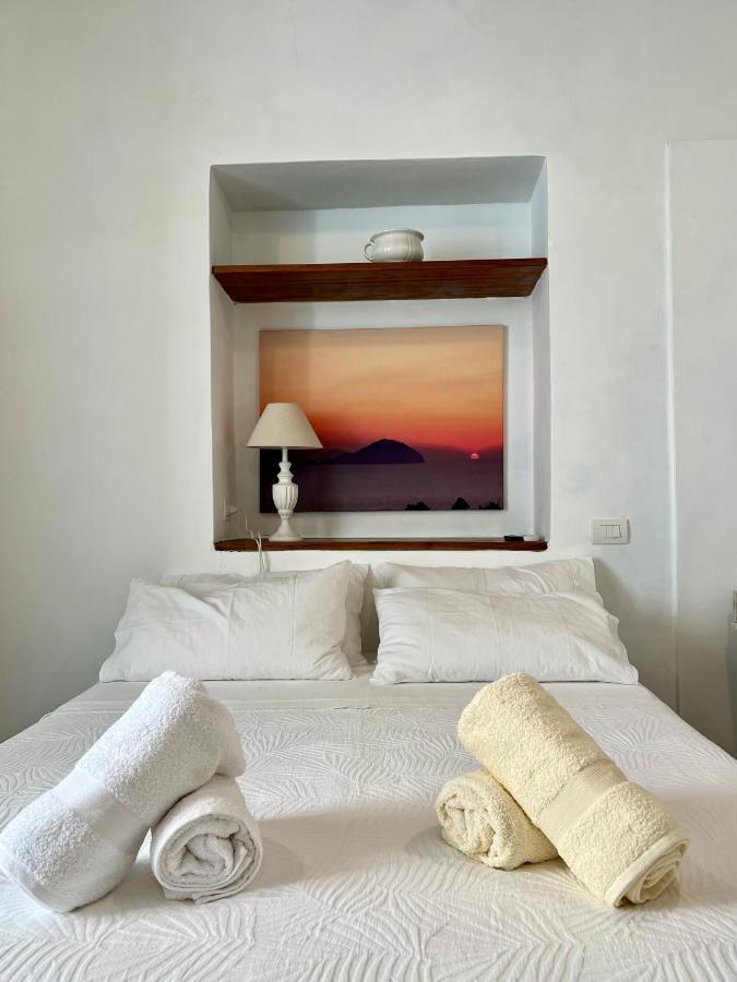 Antica Dimora Santa Marina Salina Bed and Breakfast Buitenkant foto