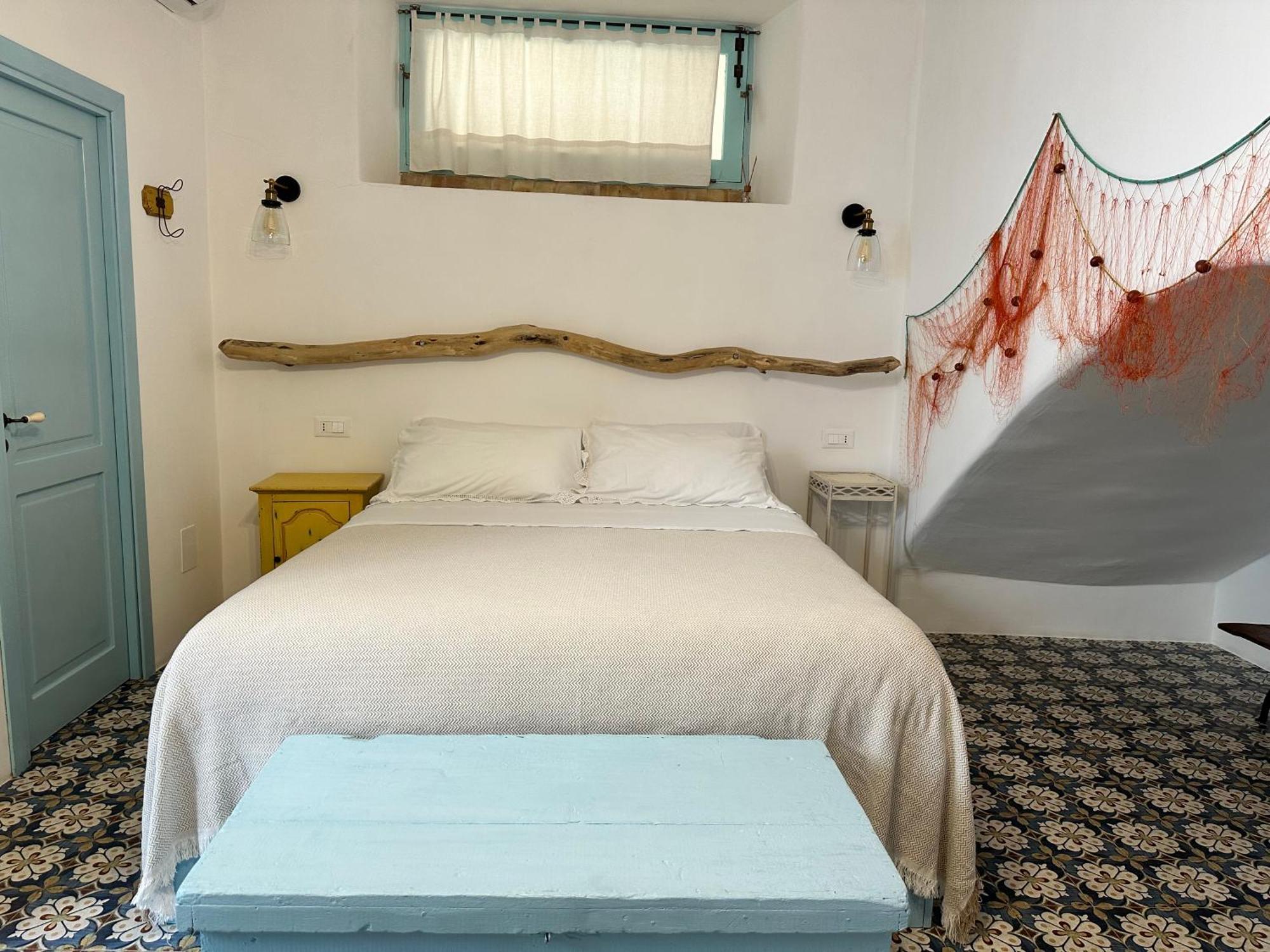 Antica Dimora Santa Marina Salina Bed and Breakfast Buitenkant foto