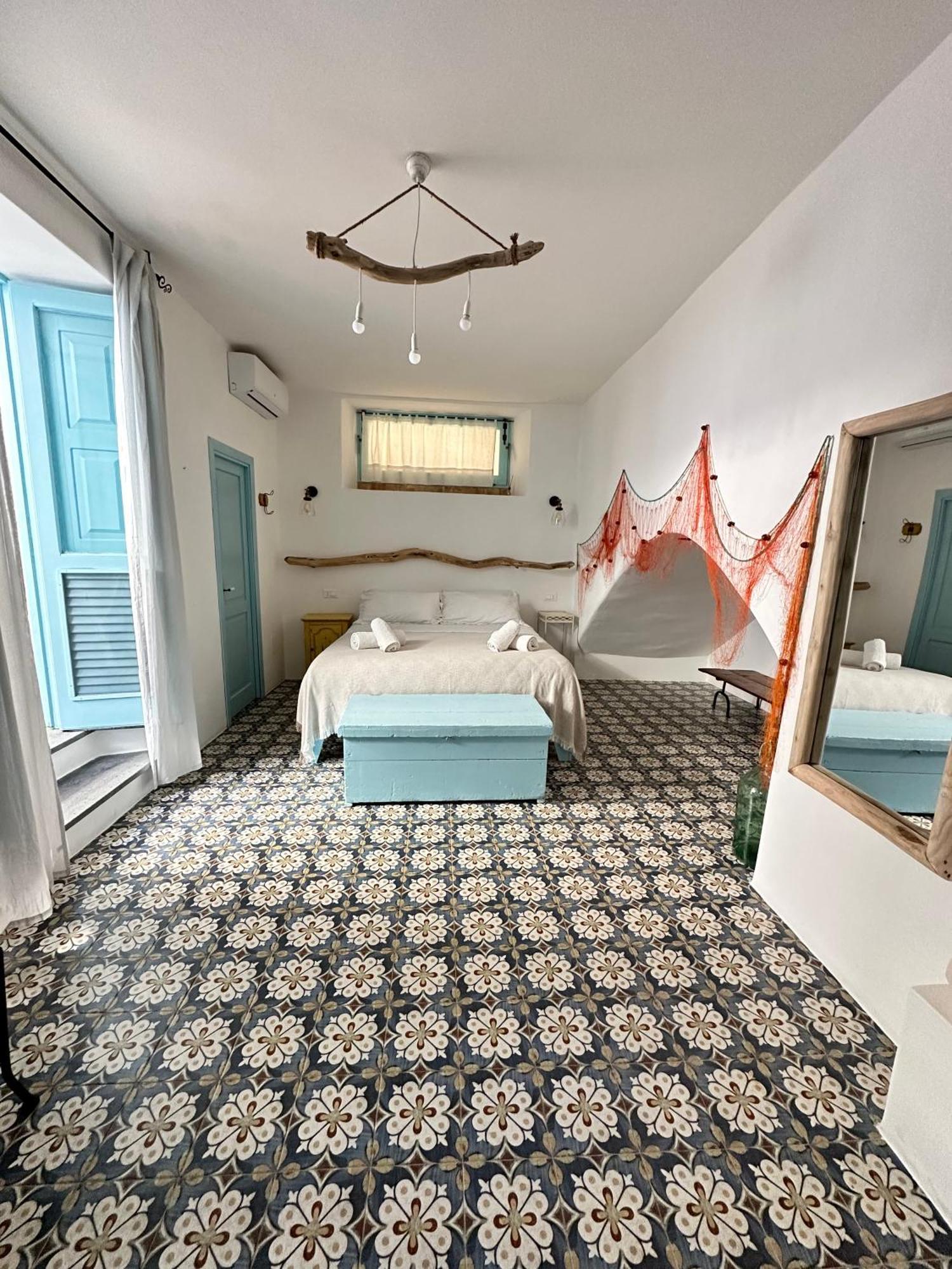 Antica Dimora Santa Marina Salina Bed and Breakfast Buitenkant foto
